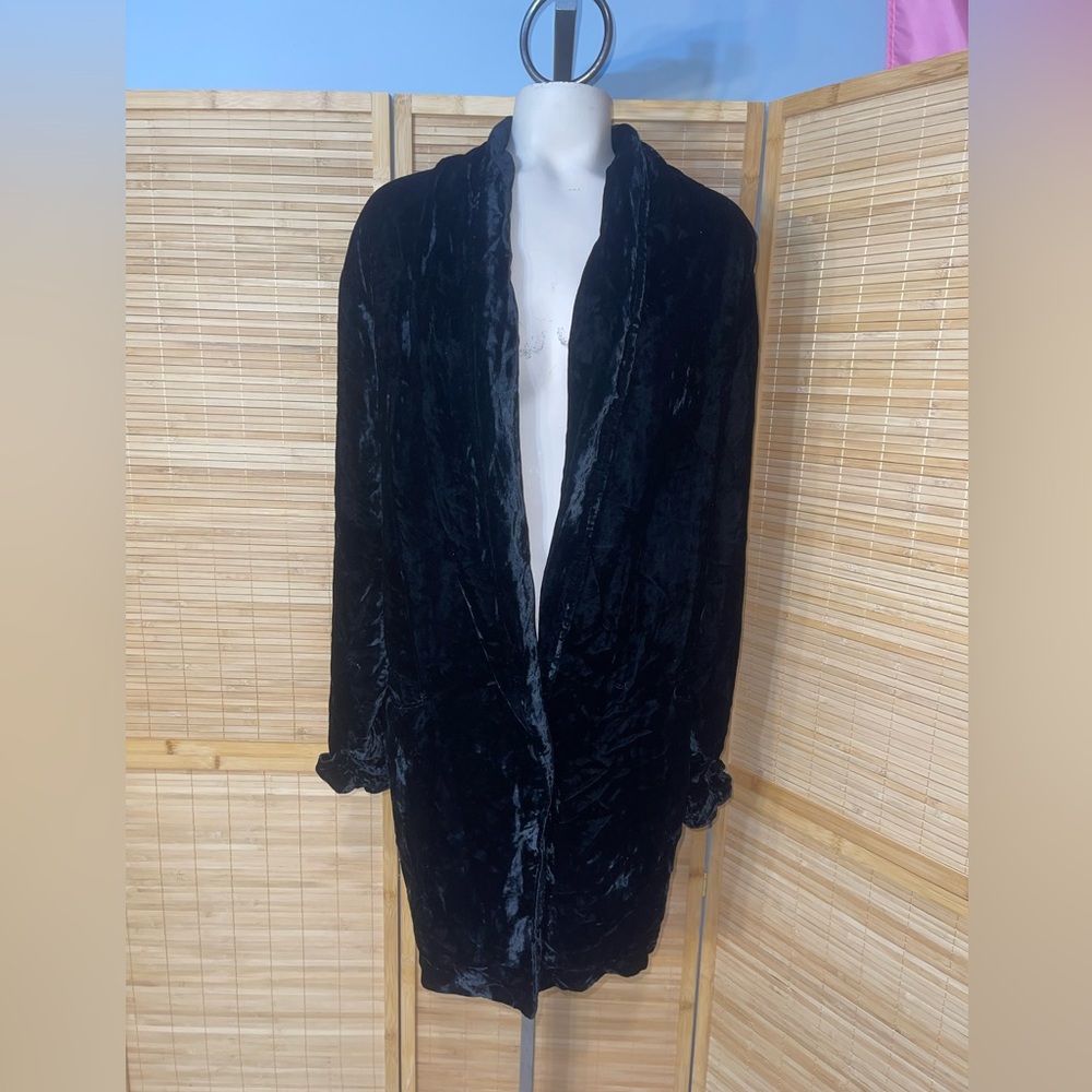 Vintage black crushed velvet one button blazer jacket woman’s large
